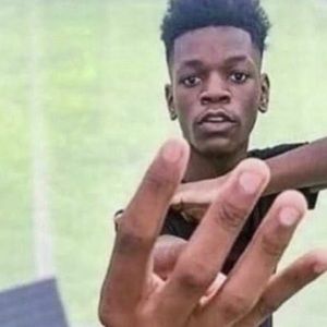 Meet your Posher, Ethan